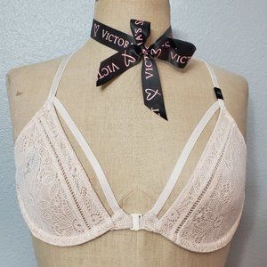 VS lace demi bra 32C NWT
